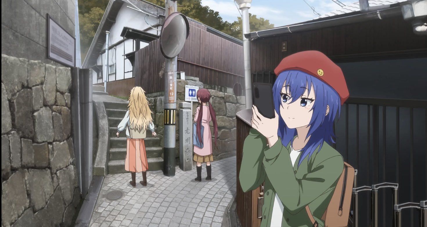 The girls are exploring in the most recent episode (Image via Makaria).